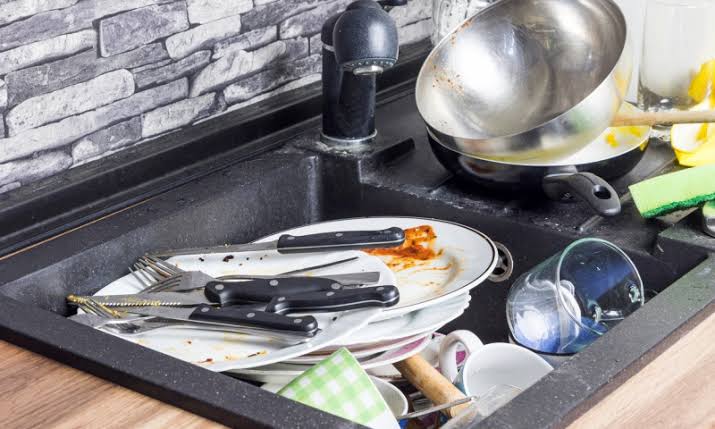 Leaving Dirty Plates In The Sink Leads To Conflict In Marriages, Study Shows