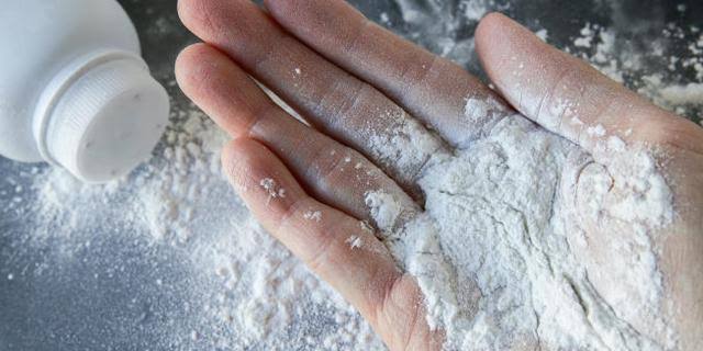 Why Women Rub Powder On Their Necks During Naming Ceremonies