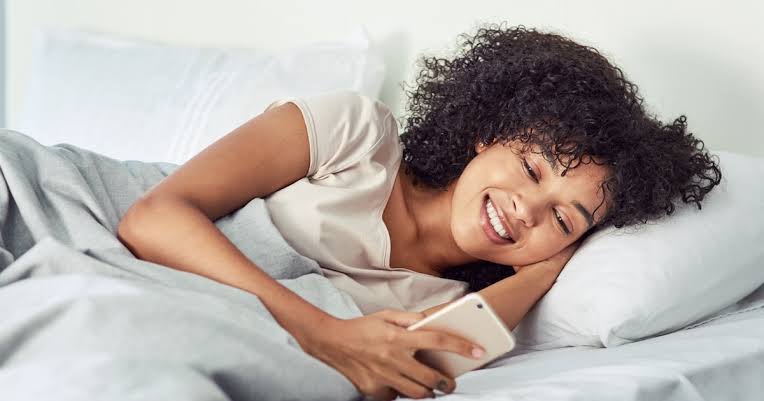 How Important Are Good Morning Texts Important In A Relationship?