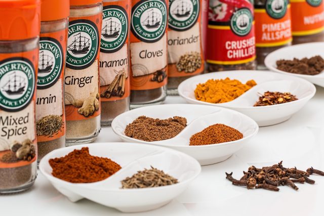 5 Herbs And Spices To Have In Your Kitchen