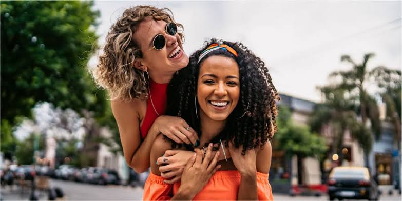 6 Things To Avoid When Your Friend Shares Good News