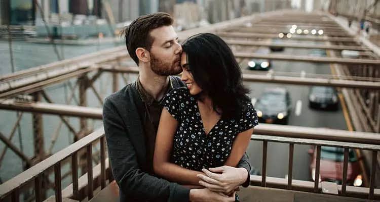 7 Clear Signs Your Woman Is Faithful & Loyal