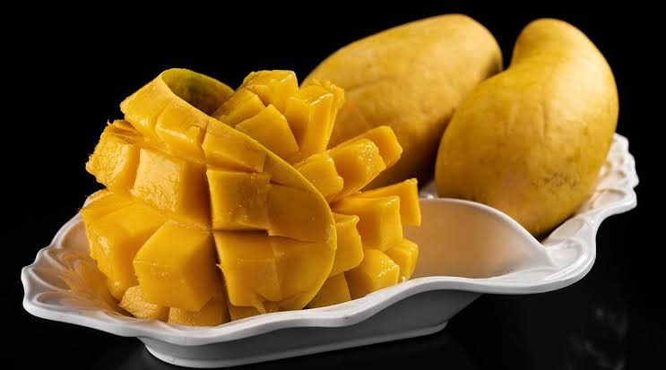 Great Things That Happen To Your Body When You Eat Mangoes