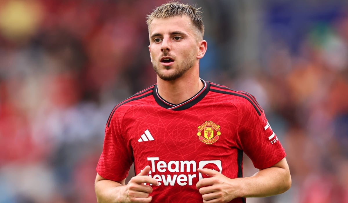 Ten Hag Reviews Mason Mount’s Performance Against Leeds