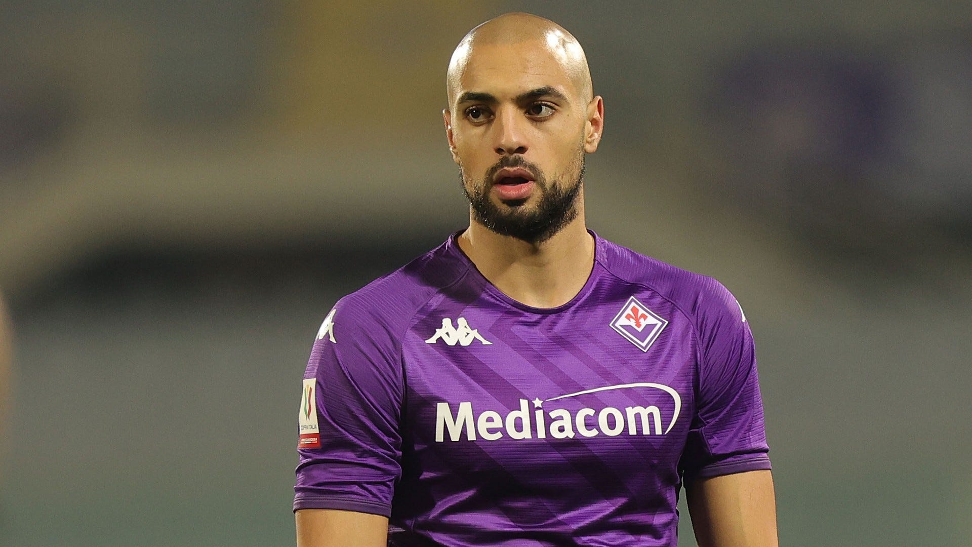 Fiorentina Refuse To Send Midfielder Amrabat On Loan To Manchester United