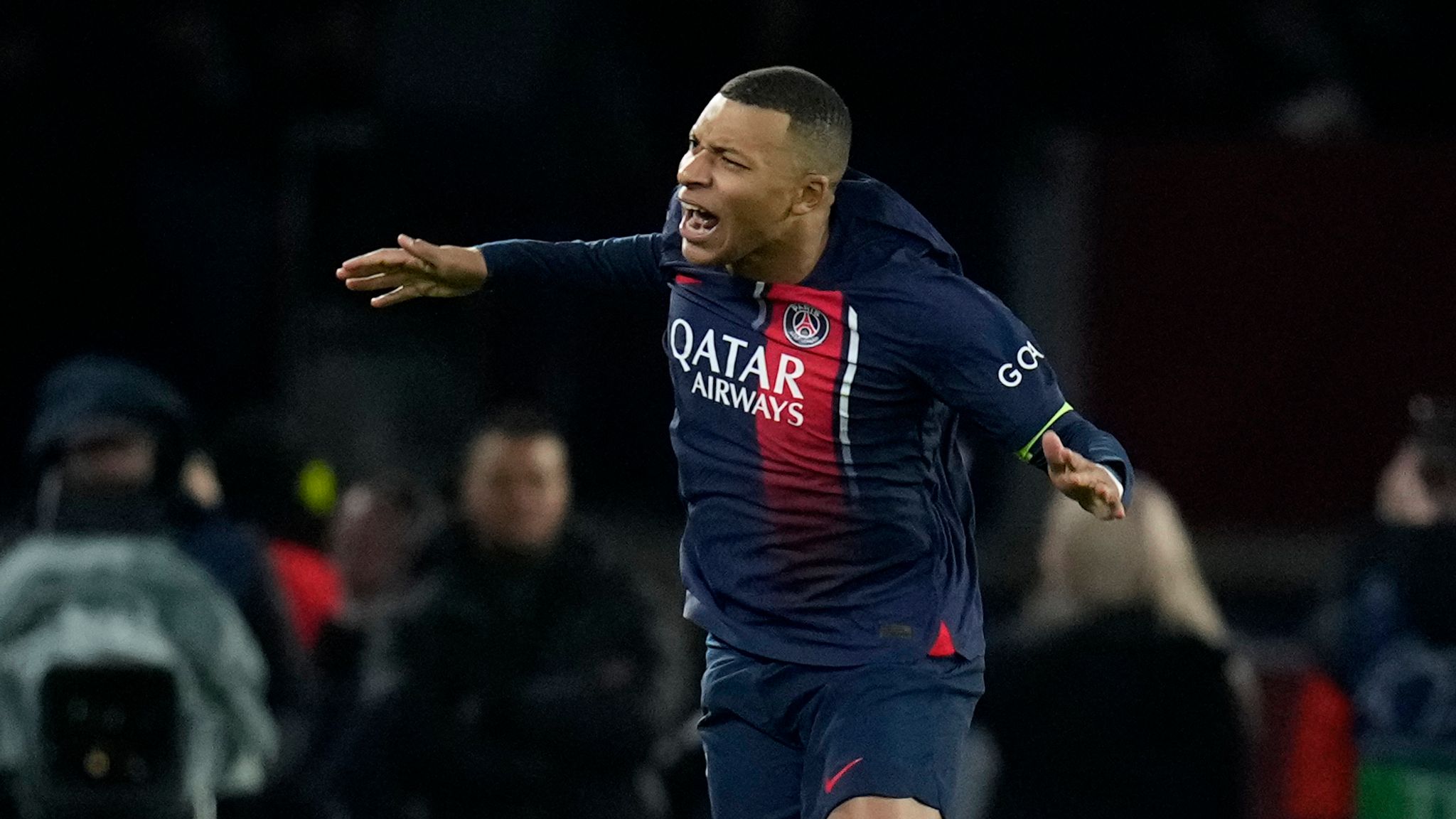 Kylian Mbappe Last-Gasp Penalty Help Saves PSG Blushes
