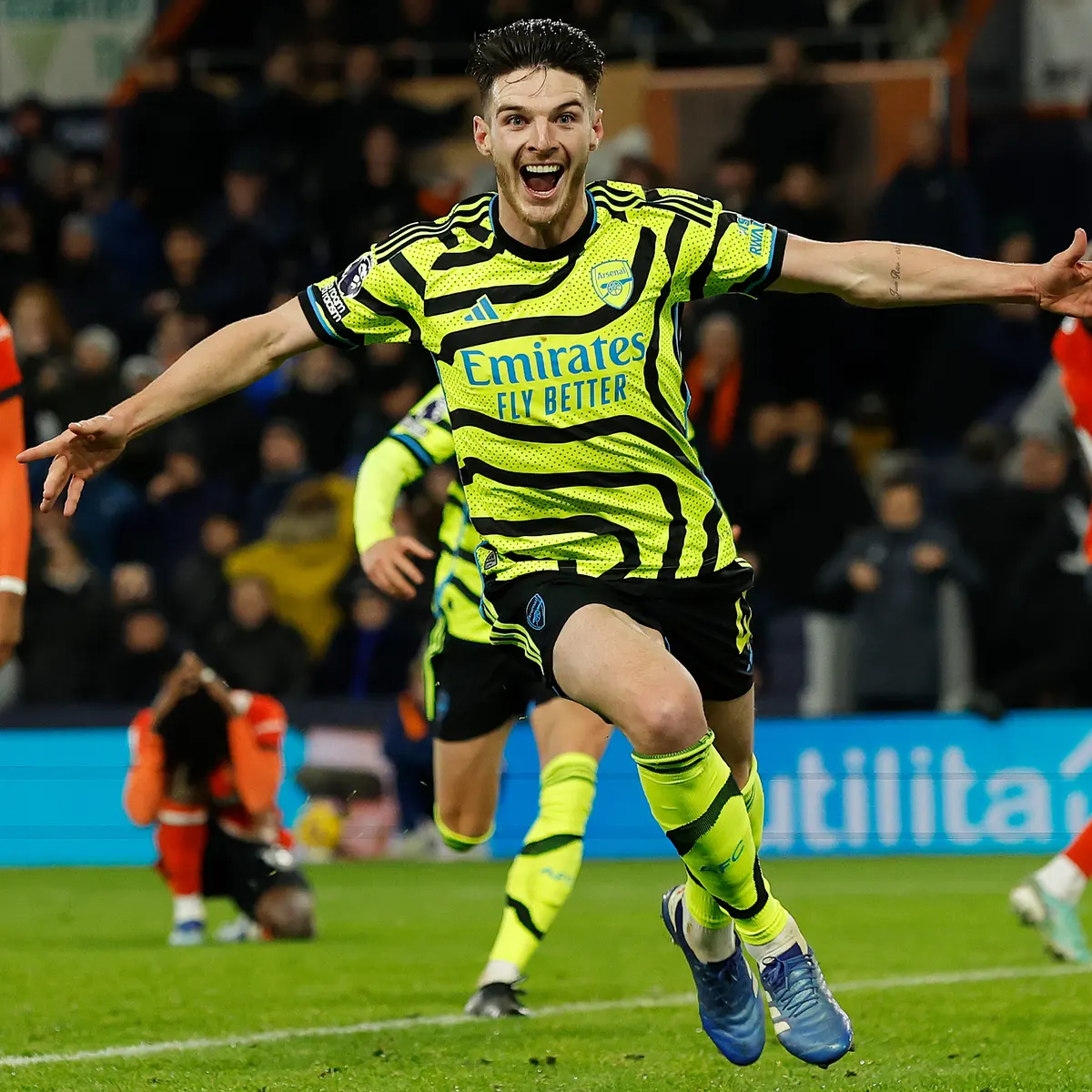 Luton Town 3-4 Arsenal: Rice Last Minute Goal Gives Gunners Glory In Seven Goal Thriller