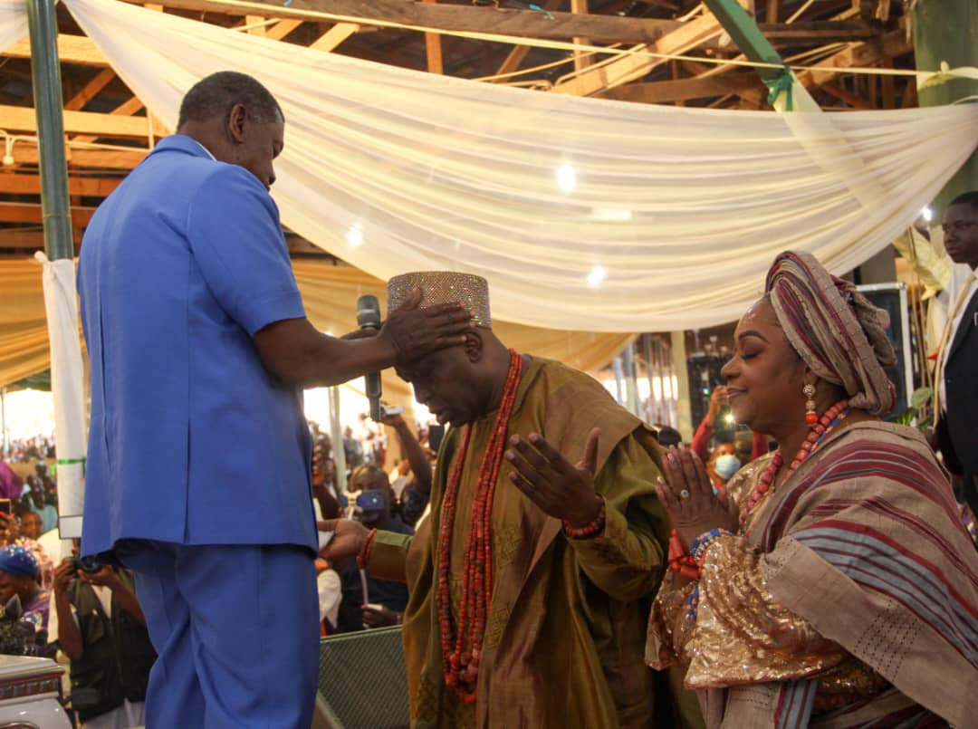 Pastor Adeboye Endorses New Soun Of Ogbomosoland, Oba Ghandi Olaoye, As Destiny’s Choice