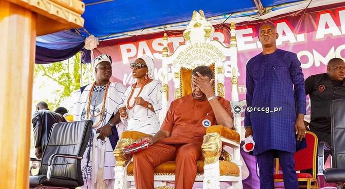 Rejoinder: Olugbon Of Orile-Igbon Clarifies Pastor Adeboye’s Seating Arrangement At Recent Occasion