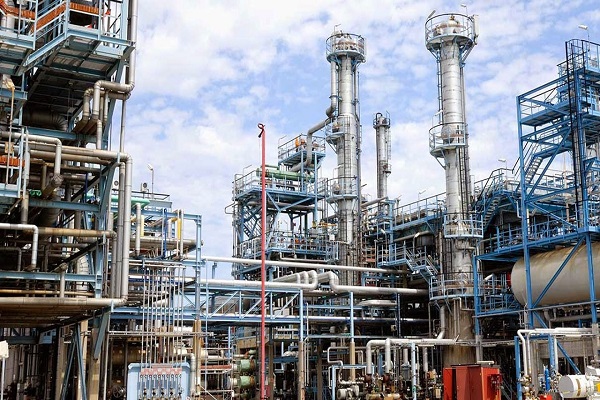 Nigerien Oil Flows into Benin, Sparking Economic Optimism