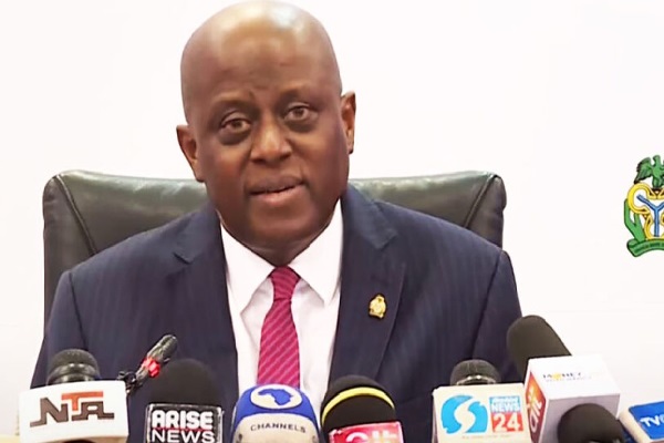 CBN Governor Reveals Investigation Into $2.4 Billion Foreign Exchange Forward Contracts