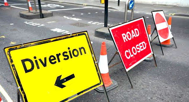 LASG Implements Traffic Diversion For Installation Of Pedestrian Bridge At Ikeja Along On LRMT Red Line