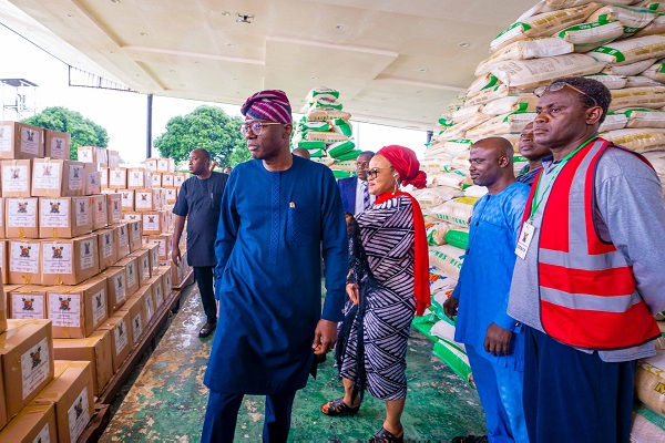 Just In : Dangote Foundation Kicks Off Rice Distribution In Lagos
