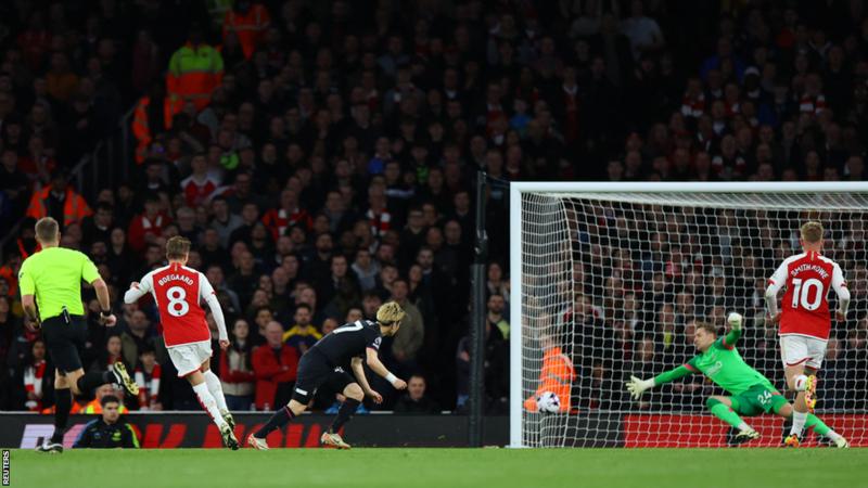 EPL: Arsenal Back On Top Of The Table After A 2:0 Win Against Luton At The Emirates