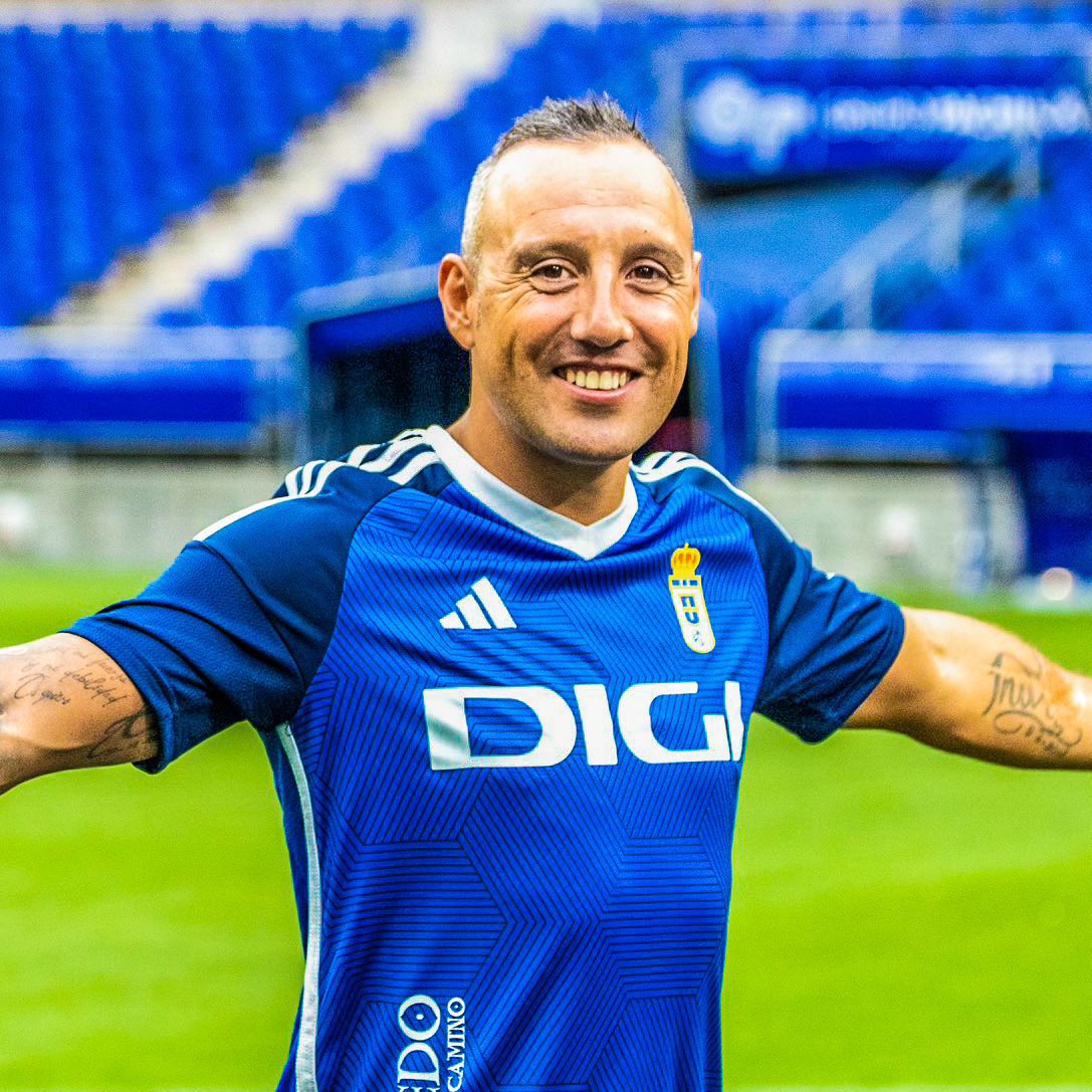 Santi Cazorla’s Heartwarming Return to Real Oviedo: A Tale of Passion and Giving Back