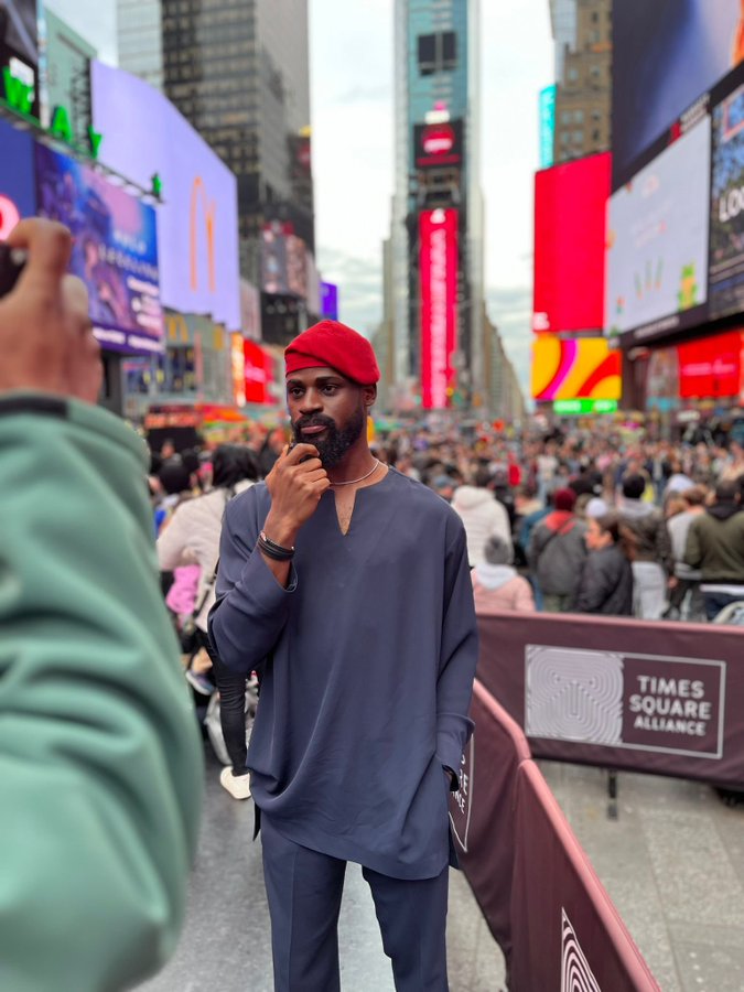 Nigerian Chess Player Tunde Onakoya Raises Funds In Record Breaking 60 hours New York Tour; To Support Children Education