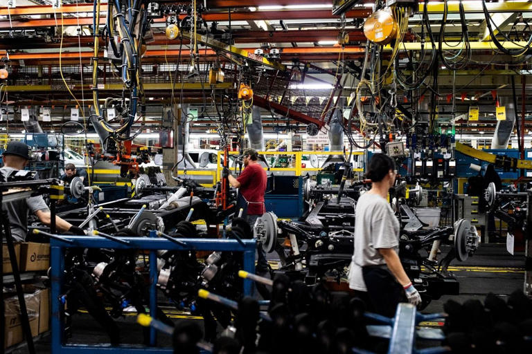 IMF Warns Trade War Threatens Global Growth And Fuels Inflation