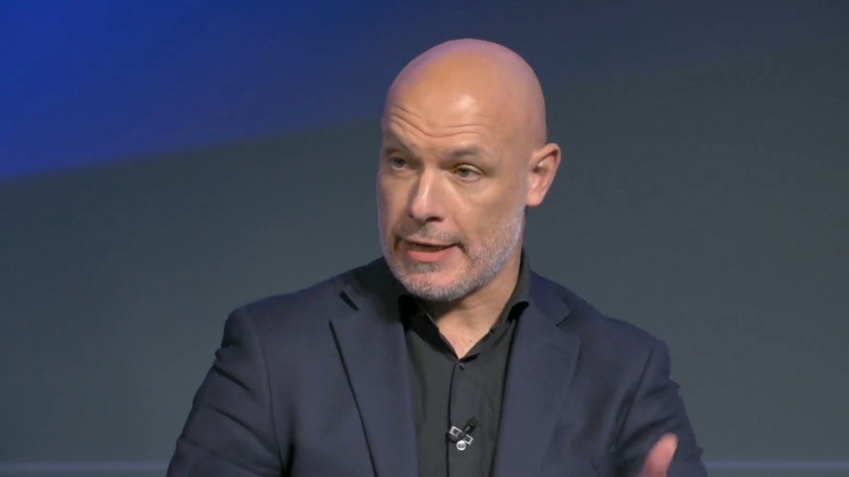 Howard Webb: Key Changes To Occur In Premier League Officiating