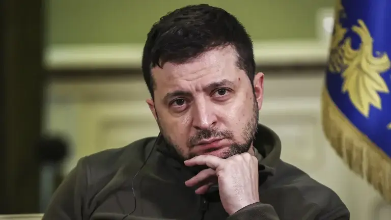 Ukrainian President Zelensky Ousts Bodyguard Chief Amid Foiled Assassination Plot