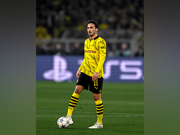 Mats Hummels Leaves Dortmund As Sahin Succeeds Terzic.