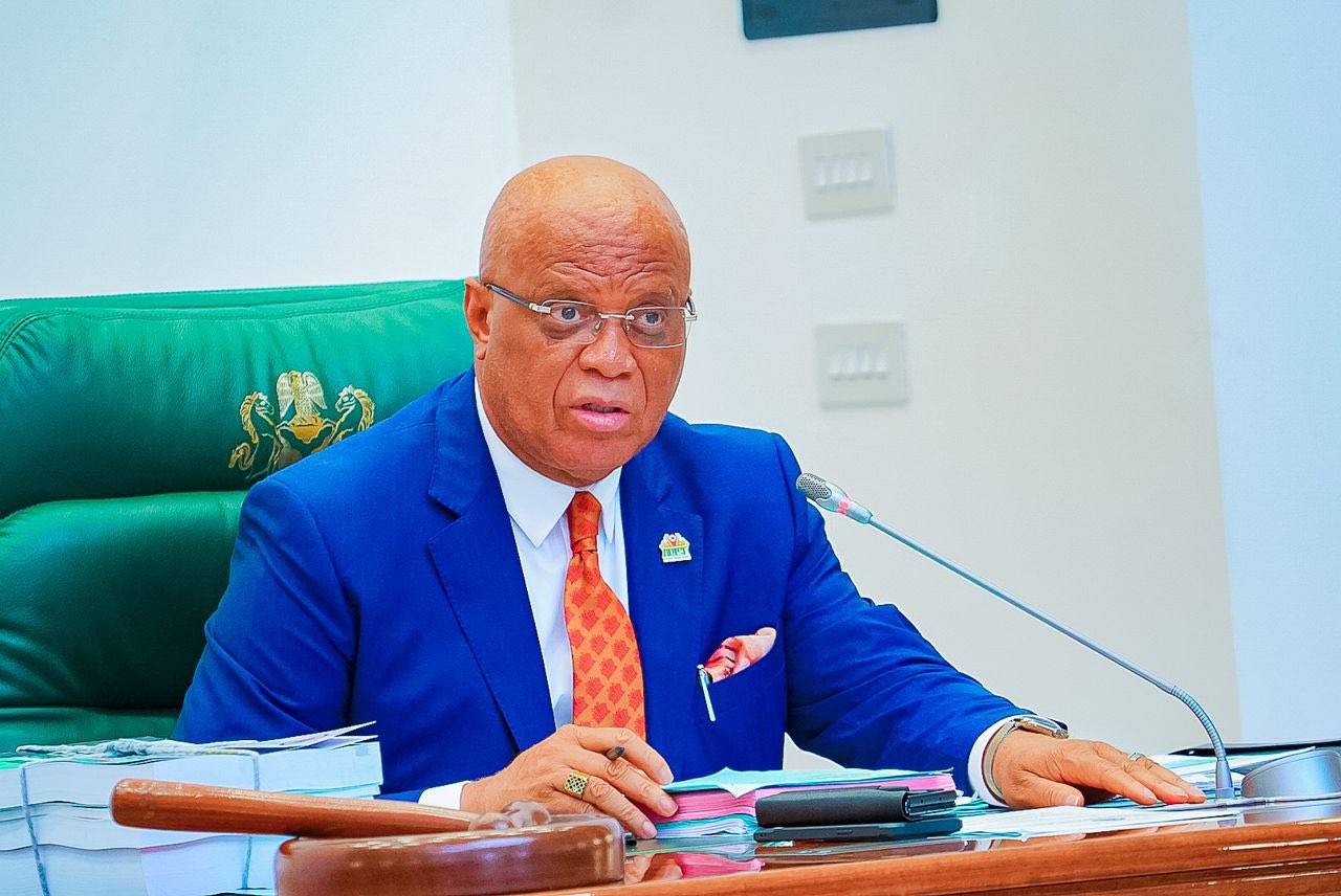 Breaking News: Governor Umo Eno Of Akwa Ibom Defects To APC In Landmark Political Shift