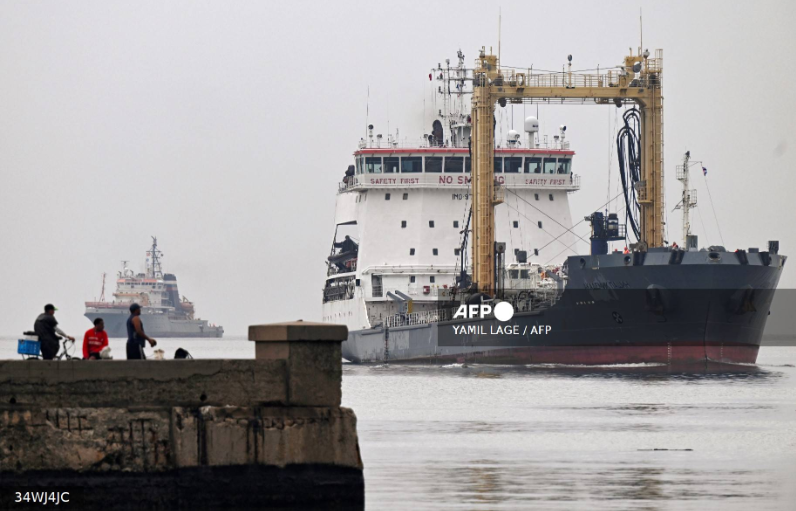 Russian Nuclear-powered Submarine Arrives Cuba