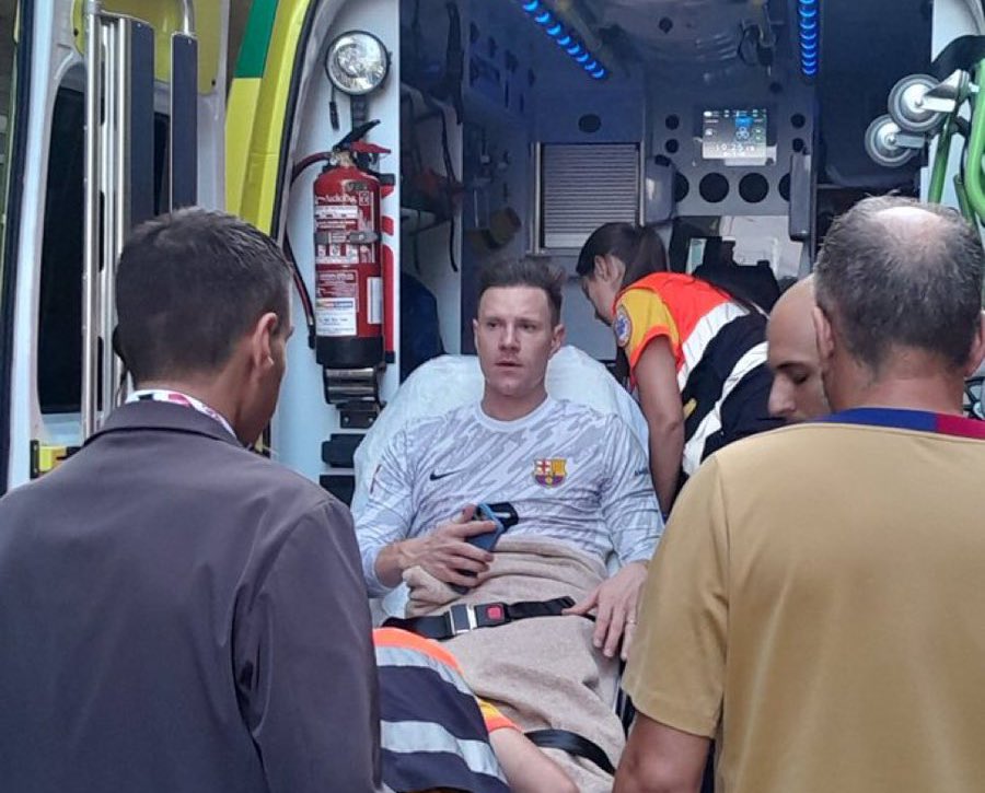 Breaking: Marc-André ter Stegen Suffers Serious Knee Injury, Ruled Out For 7-8 Months