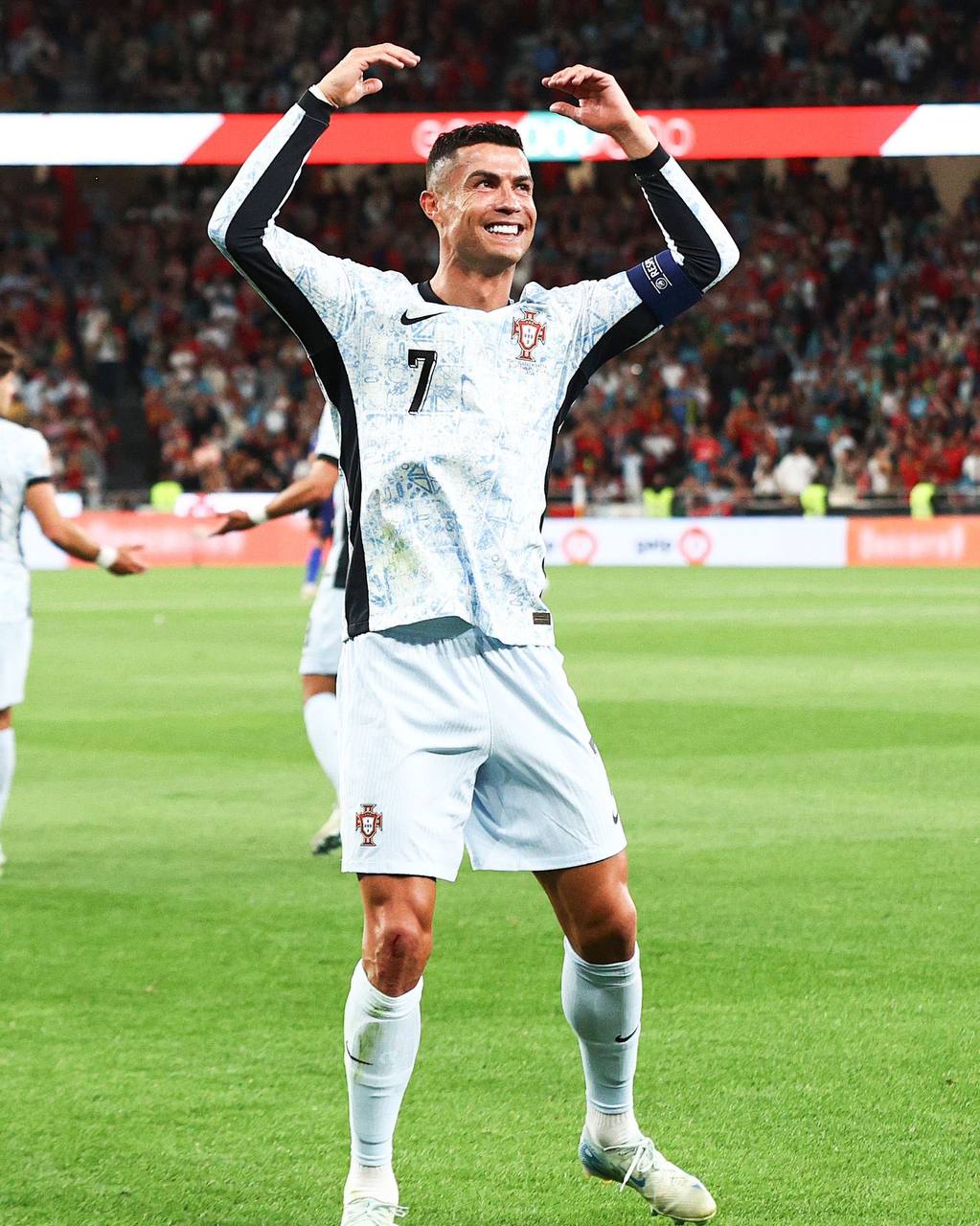Cristiano Ronaldo Reaches Remarkable 900-Goal Milestone