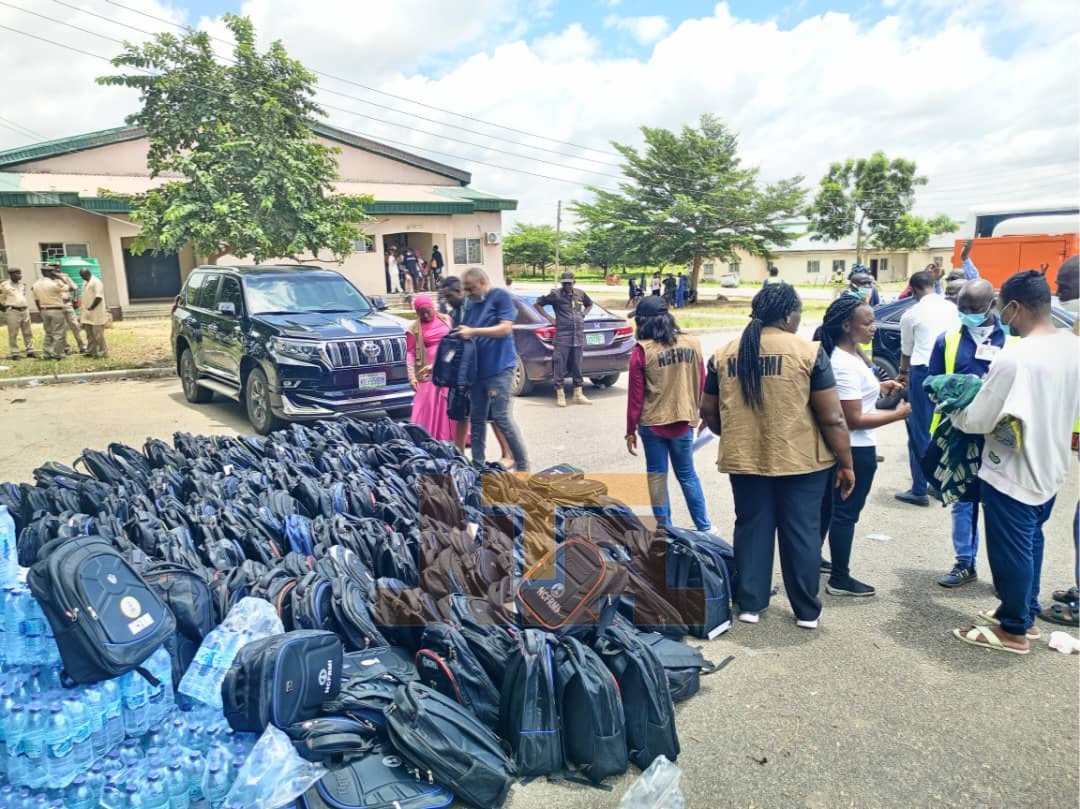 Nigeria Receives 400 Deportees From UAE