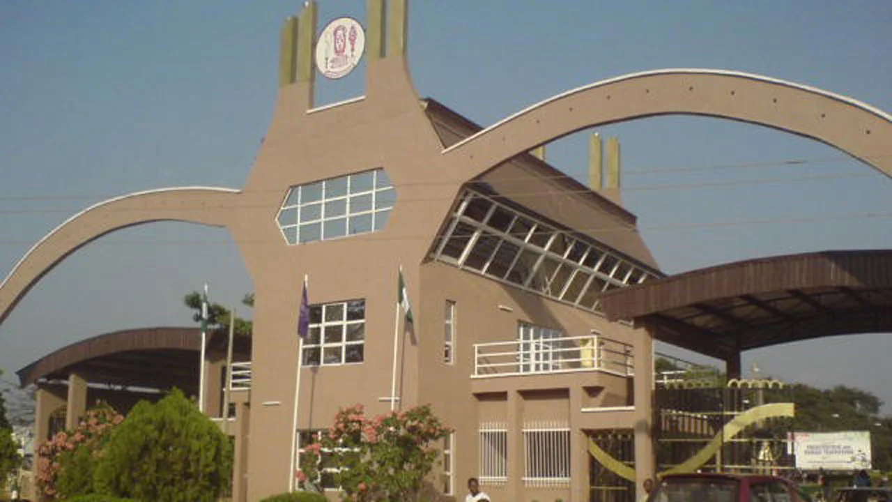 UNIBEN Students Trapped In Building Collapse Following Heavy Downpour In Edo State