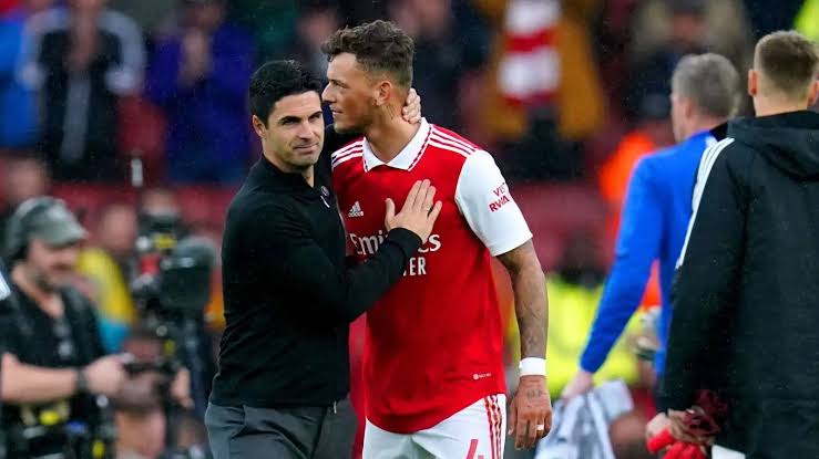 Arteta Praises Ben White’s Resilience: “He Will Run Through A Brick Wall For You”