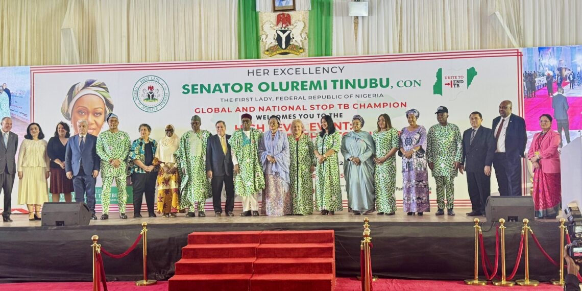 First Lady Remi Tinubu Donates ₦1 Billion To Combat Tuberculosis In Nigeria