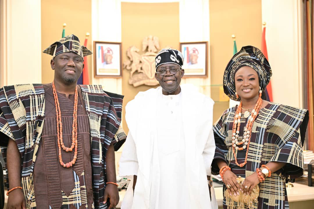 President Tinubu Welcomes Alaafin Of Oyo In Official State House Visit