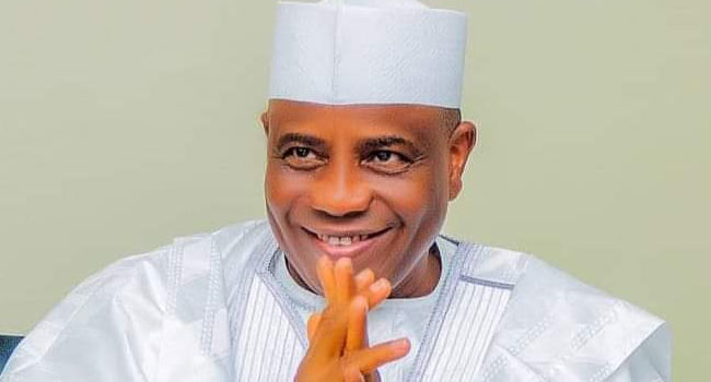 Atiku Condemns EFCC’s Detention Of Tambuwal As Political Witch-Hunt