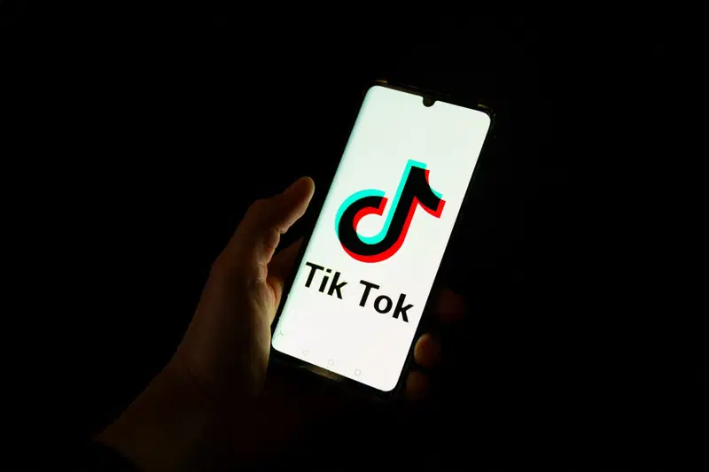 Trump Allies To Control TikTok Under New US Deal