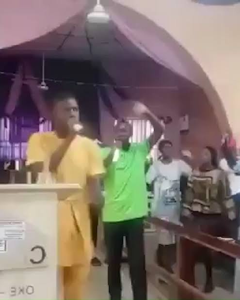 Gunmen Attack Church In Kwara, Kill Three Worshippers And Abduct Pastor